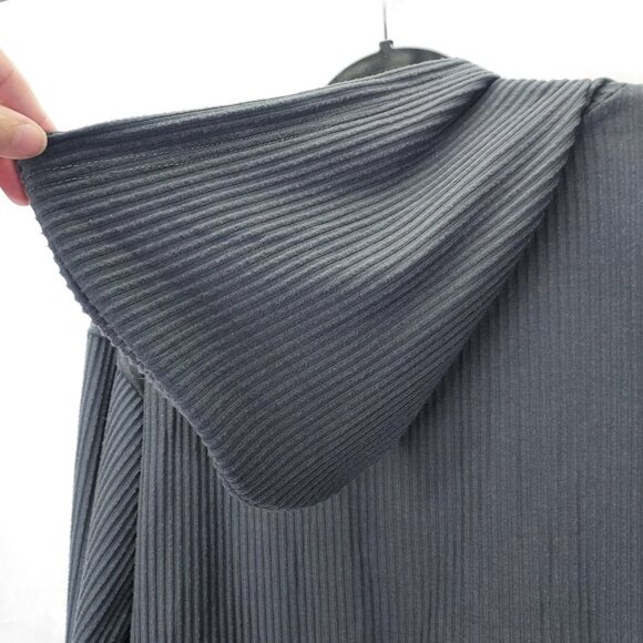 AS Revival by Altar'd State Hoodie Women's Sm Gray Rib Knit Crop Sweatshirt NEW - Picture 6 of 13